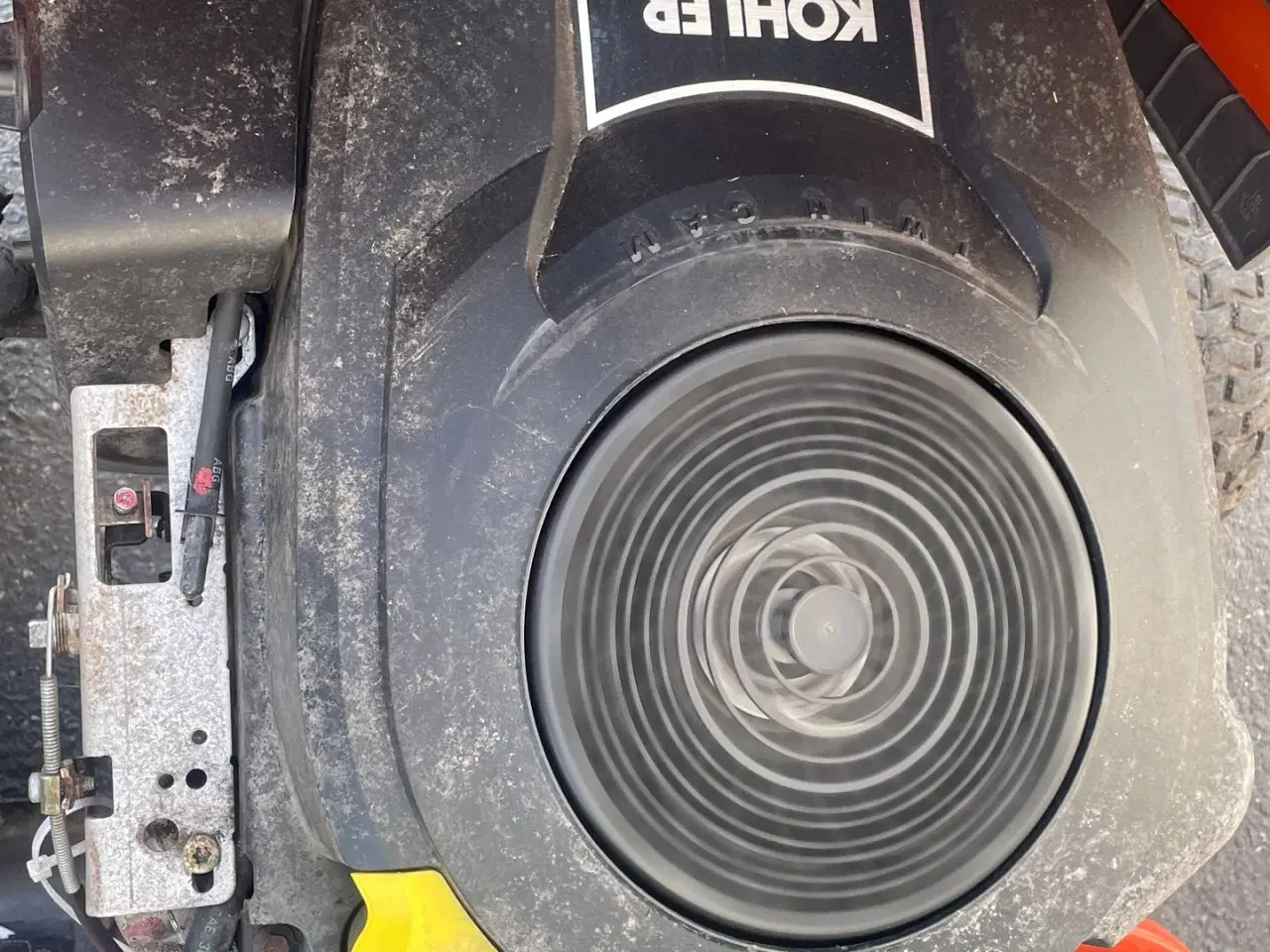 Billede 8 - Husqvarna LTH 152