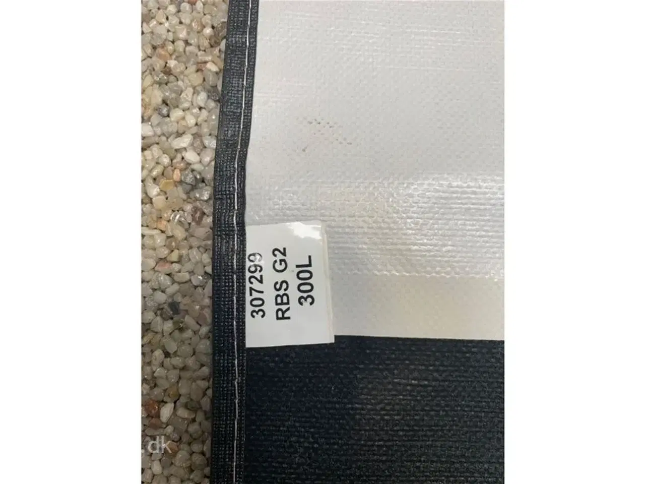 Billede 2 - Thule Side til Thule 9200  Side til Thule markise Rain Blocker 2 stk   3990.00 kr