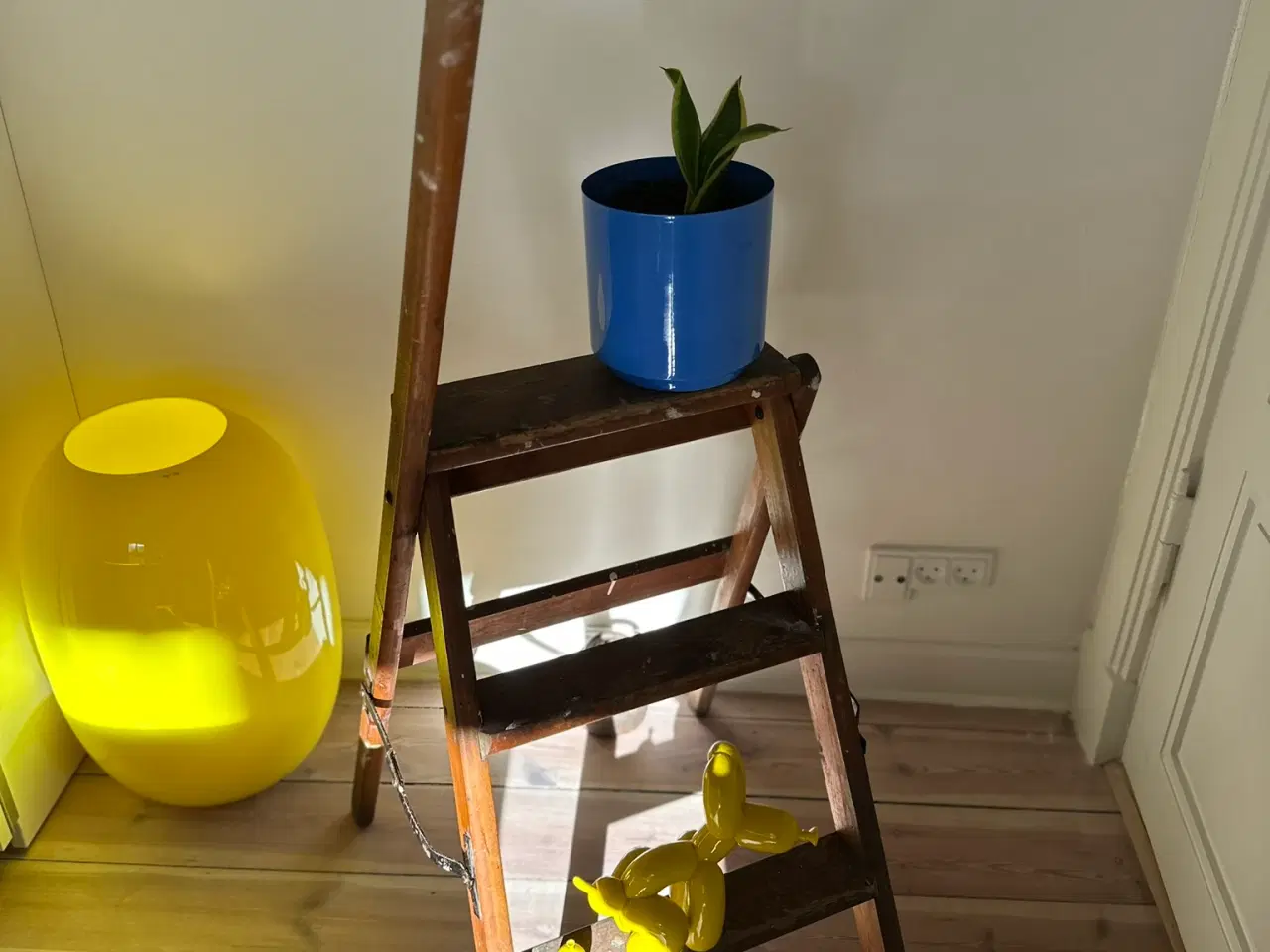 Billede 4 - Gammel retro trappestige med støttestang