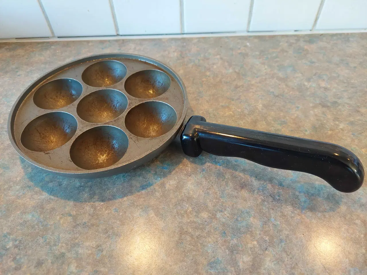Billede 1 - Gammel æbleskivepande