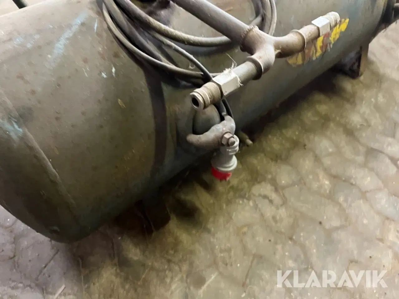 Billede 11 - Luft tank med kompressor