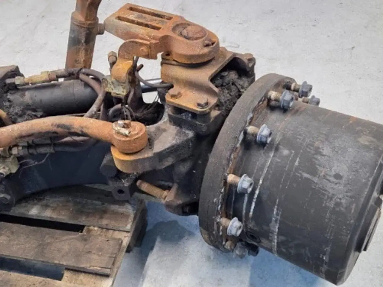 Billede 7 - New Holland T7.315 Foraksel 47676813