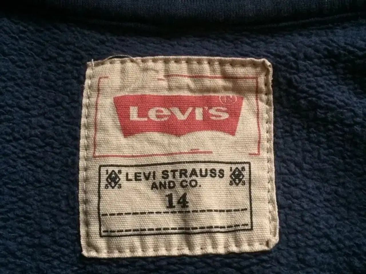 Billede 3 - Levis Hoodie str. 14 år