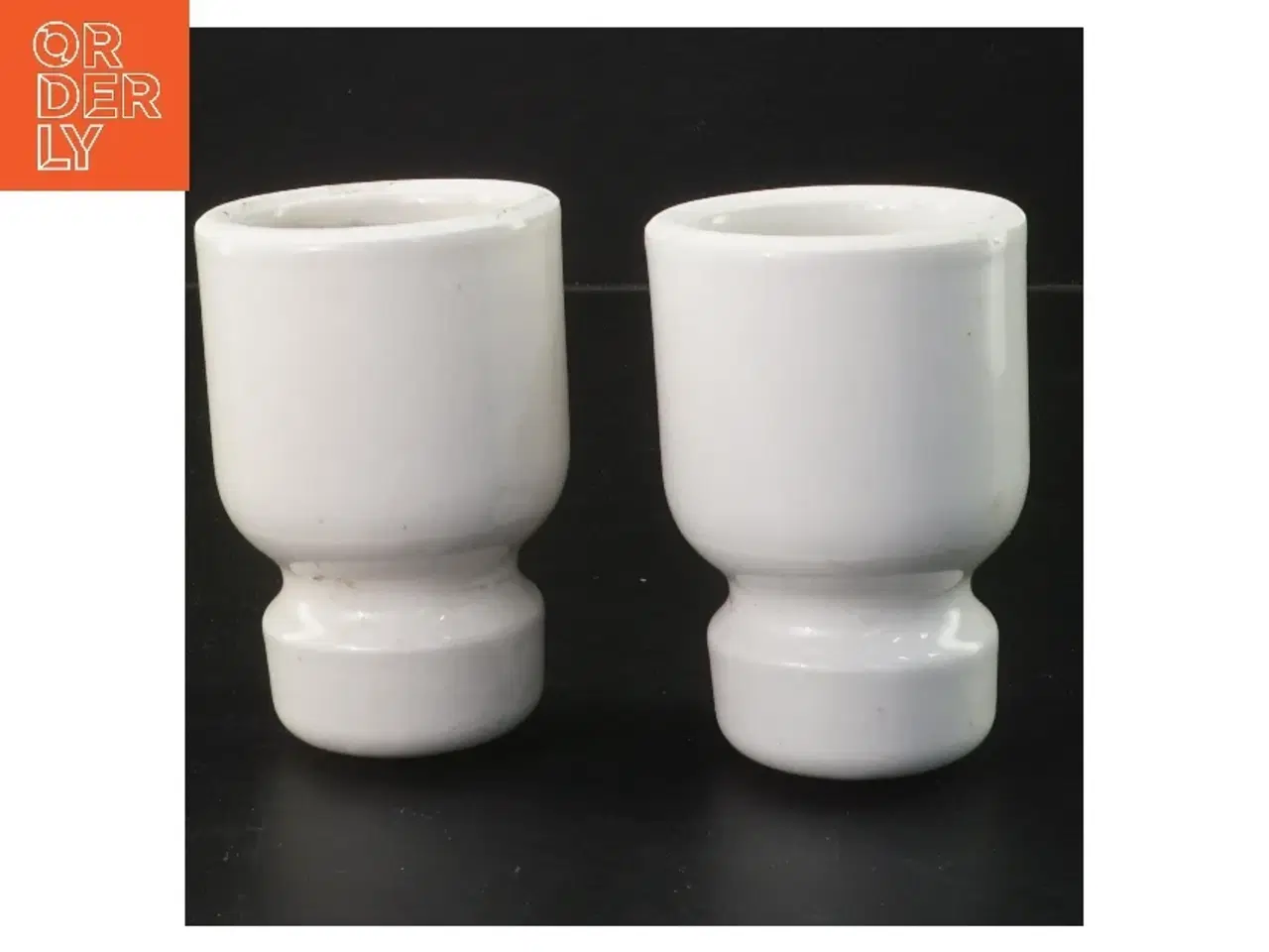 Billede 1 - 2 stk porcelæn isolatorer (str. 2 stk 7x11 cm)