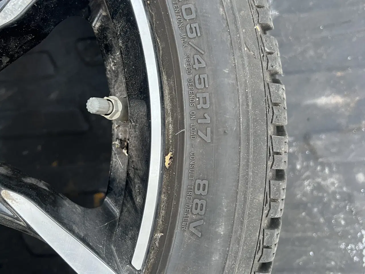 Billede 2 - Mini Cooper S (F56) alu fælge med vinterdæk GoodYe