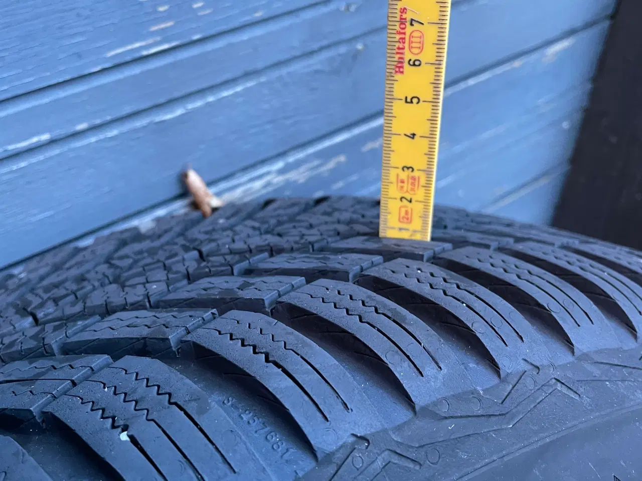 Billede 2 - 2 stk. Vinterdæk 205/55 R 16