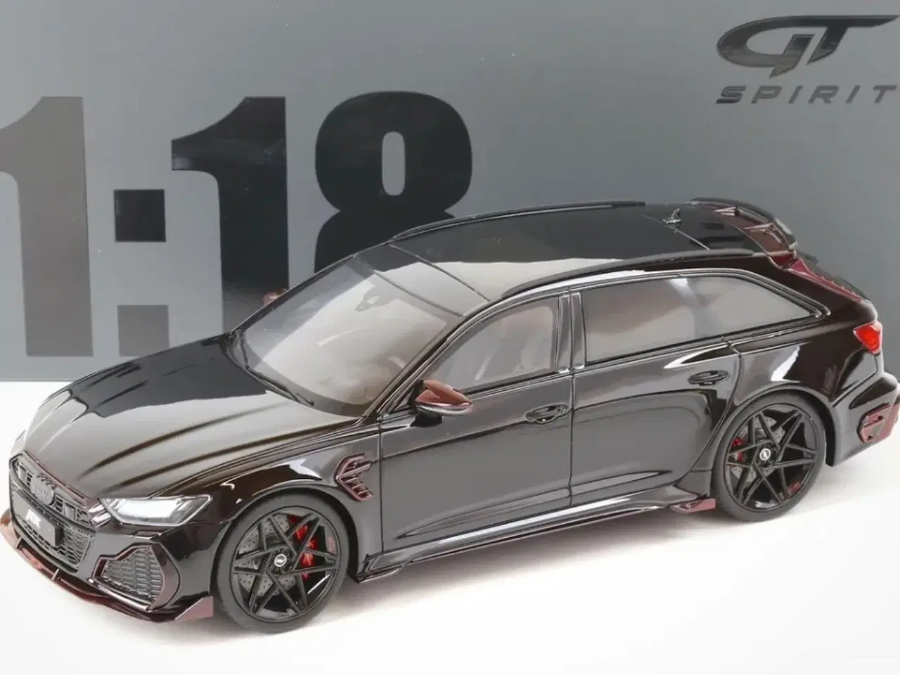 Billede 1 - 1:18 Audi RS6 ABT Avant C8 2020