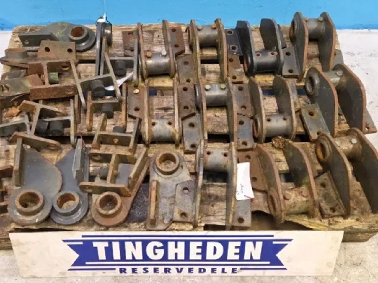 Billede 2 - New Holland B115C Dele til Pallegafler 87310374