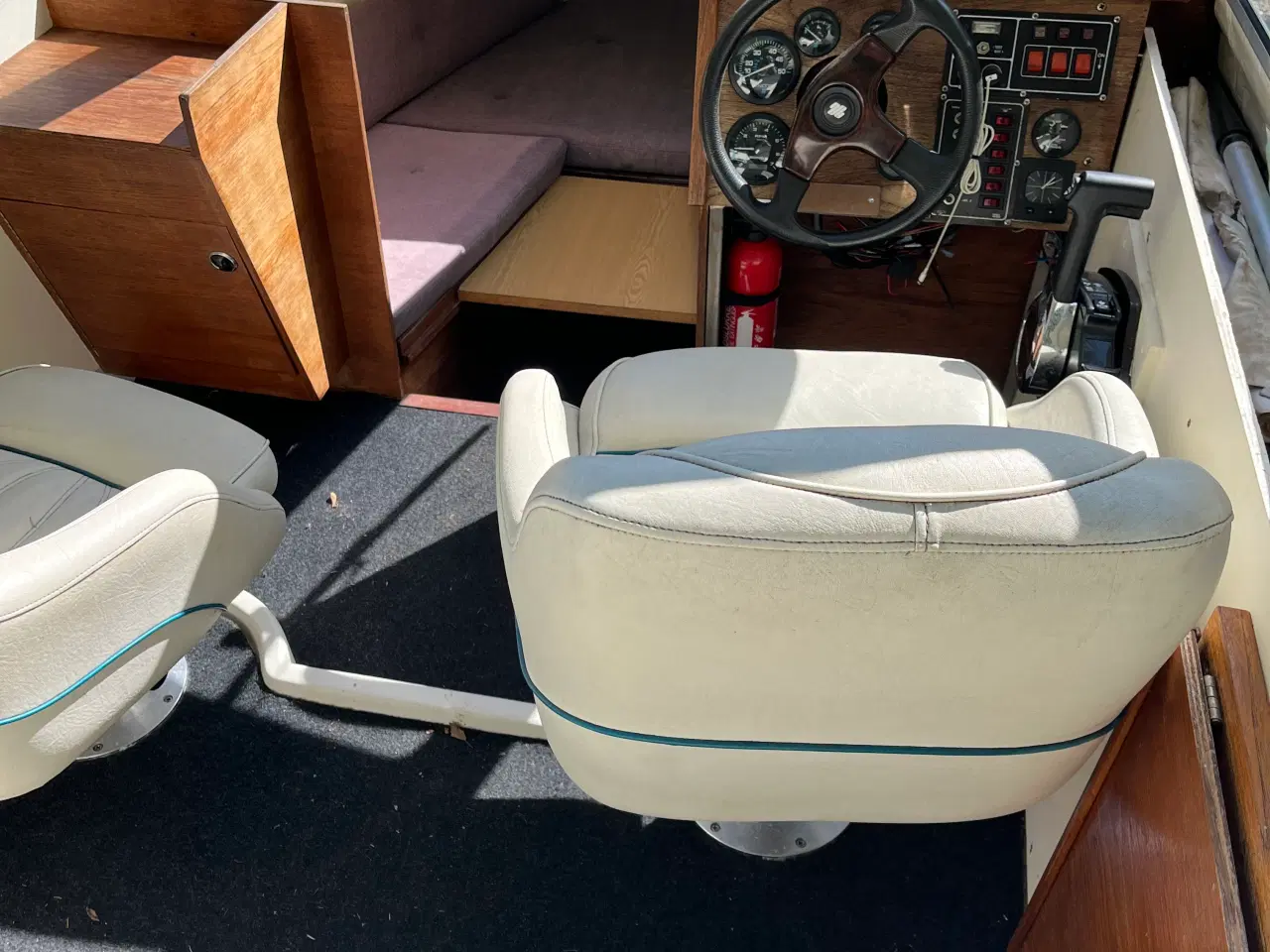 Billede 4 - Urterne 5500ht motorbåd