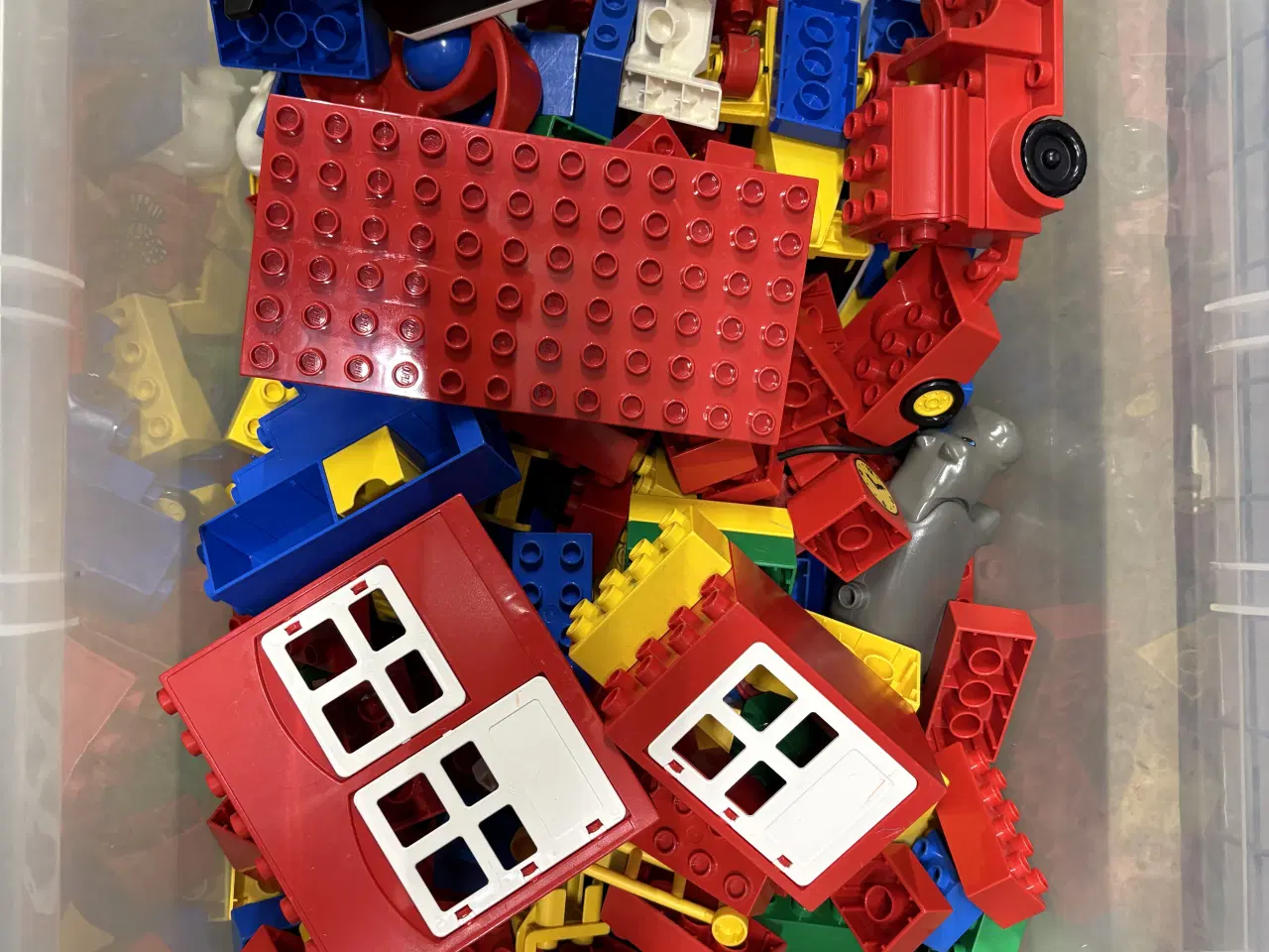 Billede 3 - Blandet Dublo Lego klodser med bl.a. togbane