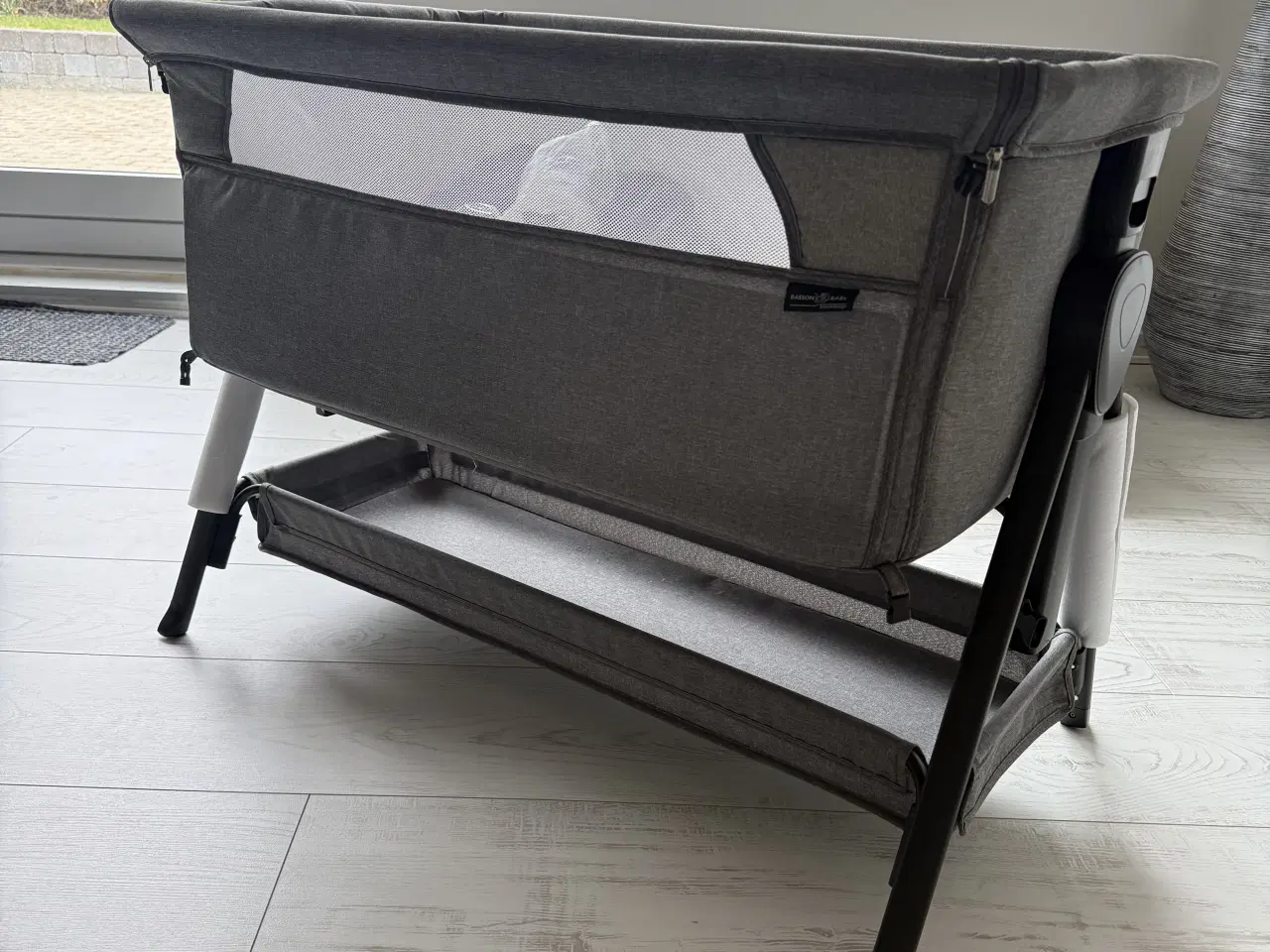 Billede 3 - Praktisk og smart bedside/babyseng