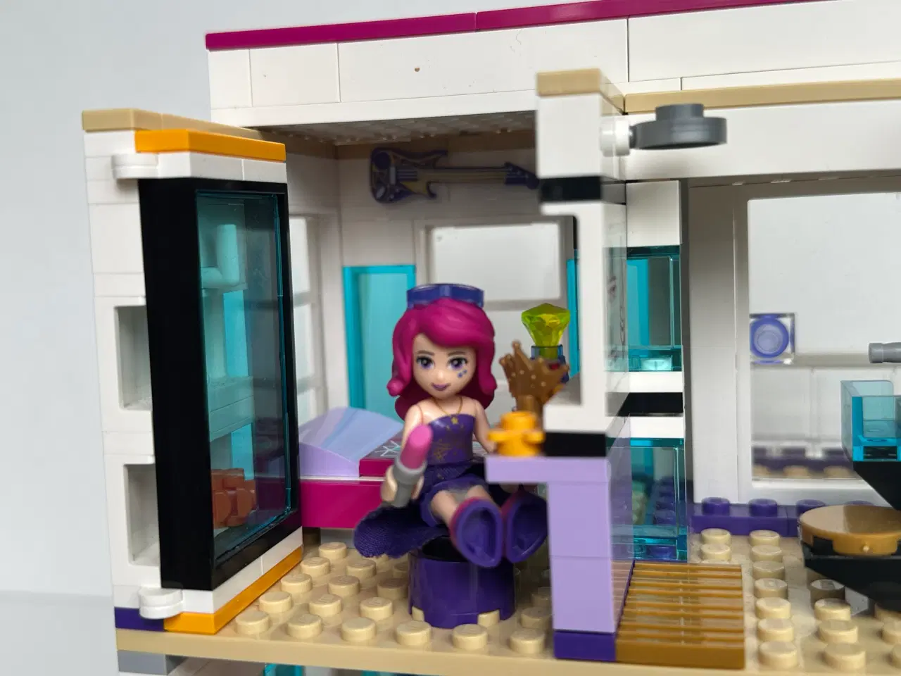 Billede 5 - Lego friends - Livis popstjernehus 41135