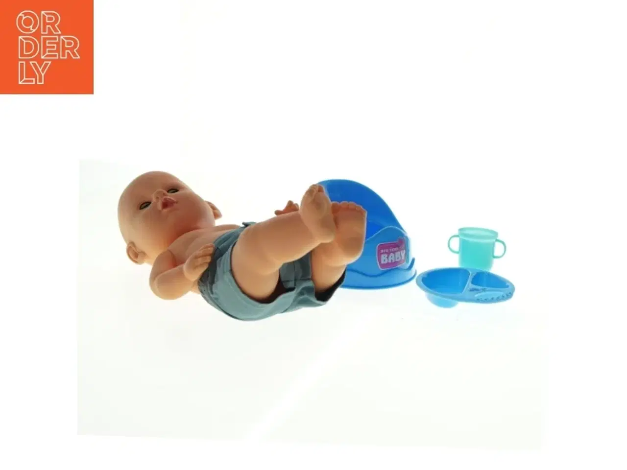 Billede 4 - Dukke med tilbehør fra New Born Baby (str. 40 x 17 cm)