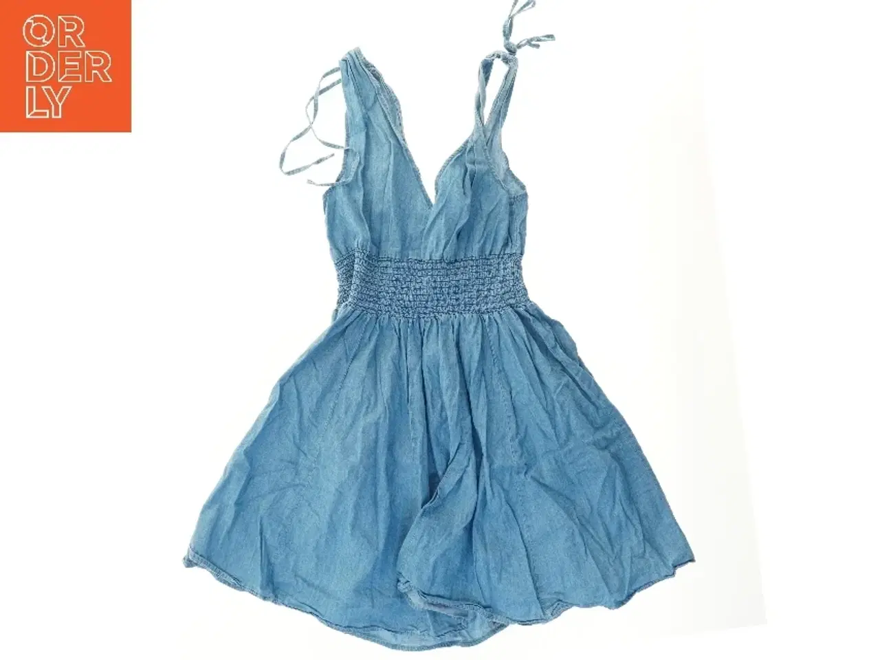 Billede 2 - Sommerkjole i denim fra Divided (str. XS)