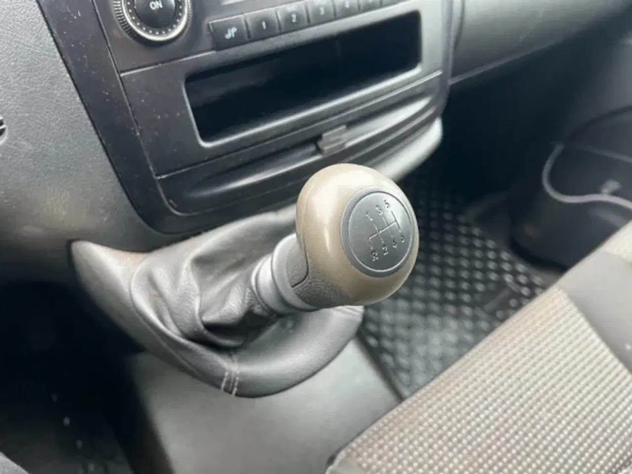 Billede 12 - Mercedes-benz Vito 113 langmodel - Kassevogn / Varebil