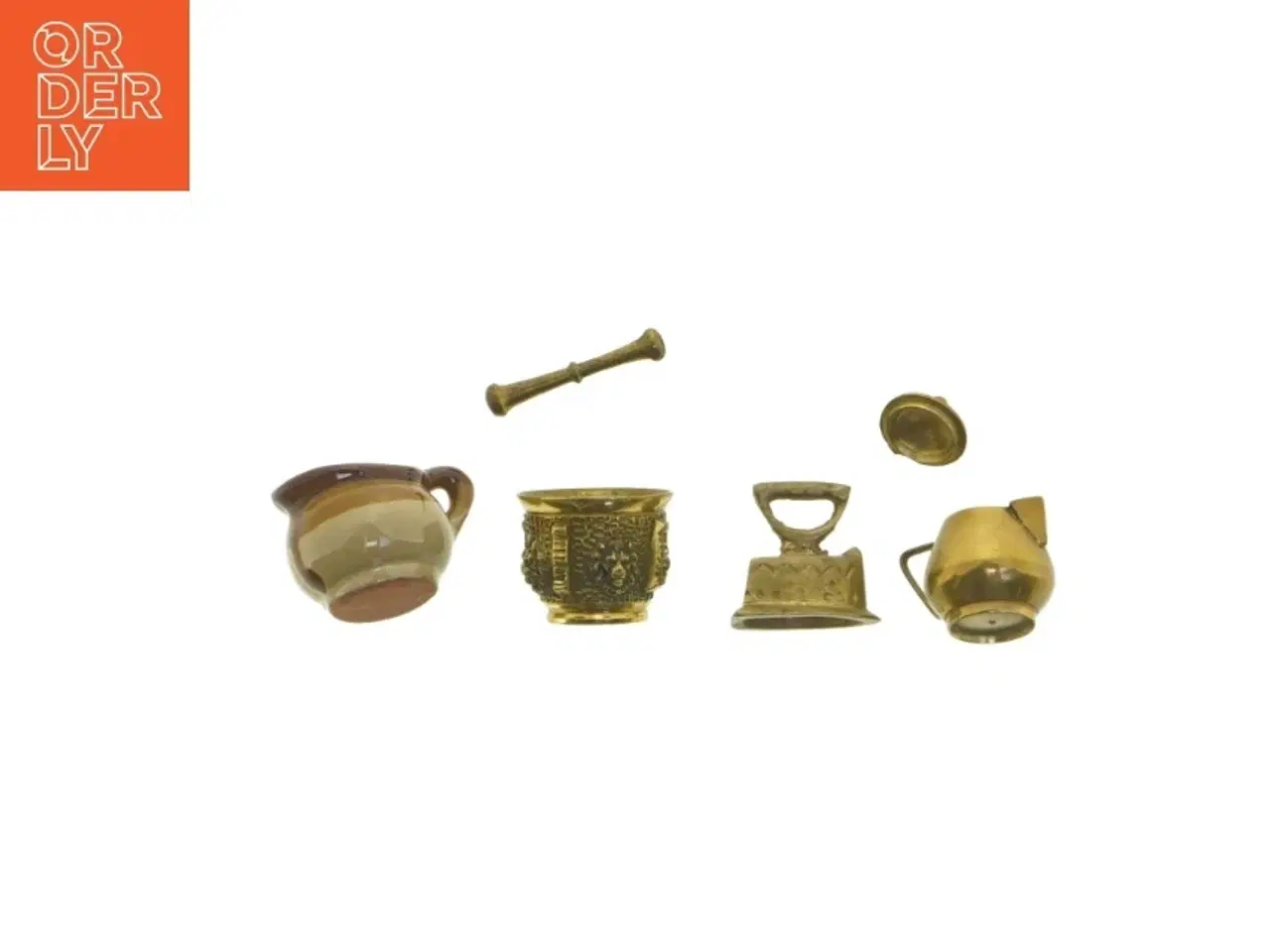 Billede 2 - Miniature messing og keramik dekorationer (str. 4 x 3 cm)