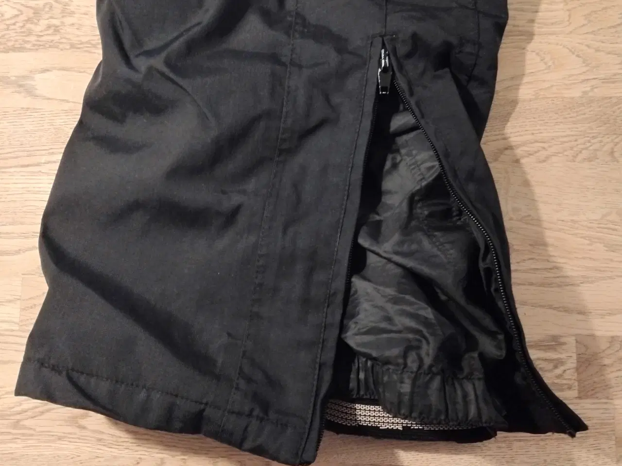 Billede 2 - Unisex skibuks str XL