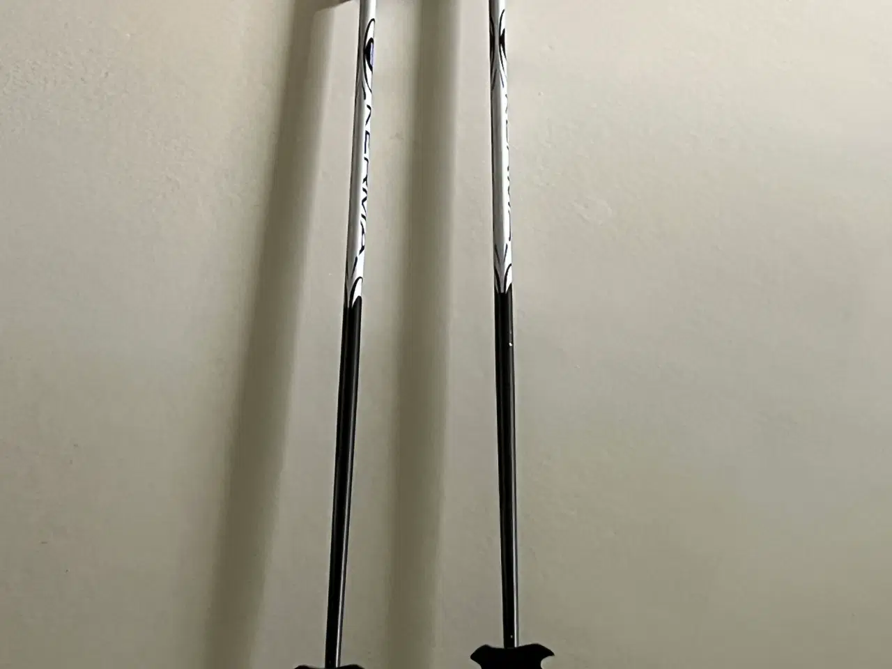 Billede 2 - Vandrestave / skistave----  Skistave/ vandrestave 