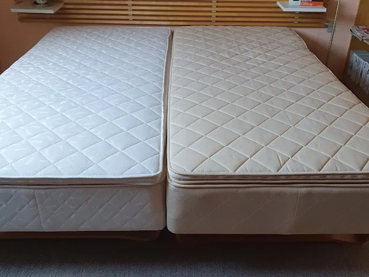 Billede 2 - Sengegavl med hylder - passer til dobb. seng