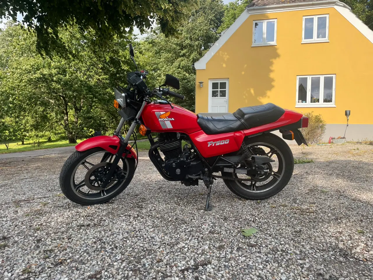 Billede 1 - Honda FT500 Ascot