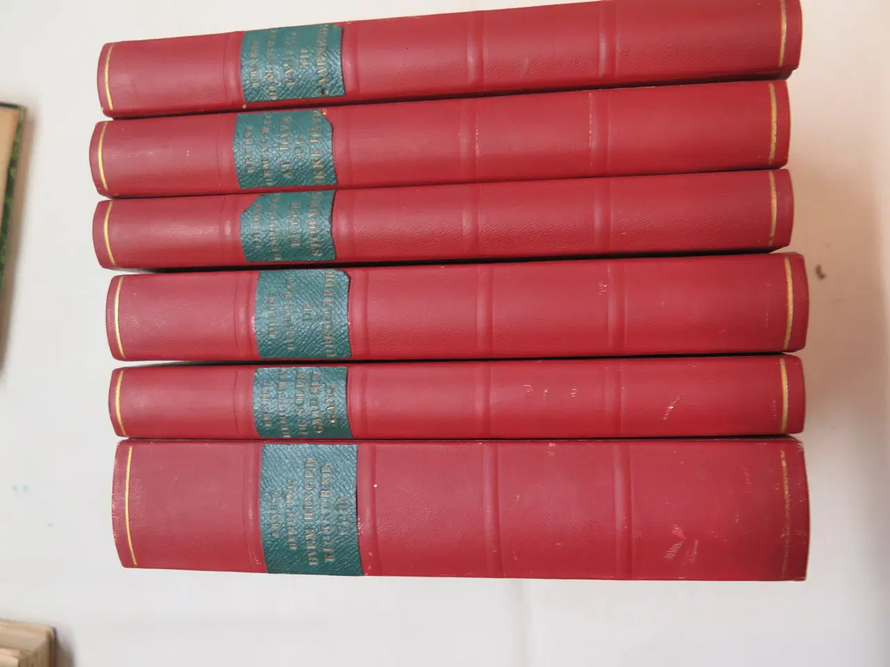 Billede 1 - Ernest Hemmingway 6+1 bøger i privat halvshirting.