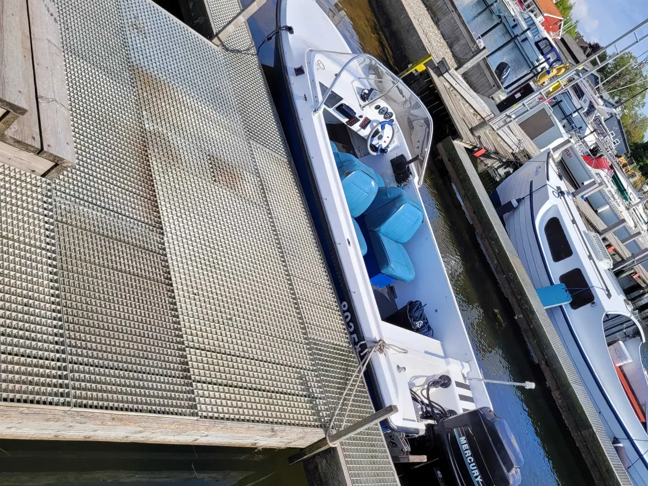 Billede 2 - 16fods almarine speedbåd med 40hk mercury