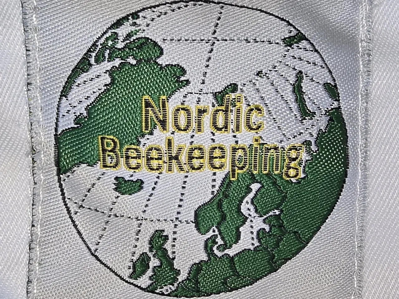 Billede 3 - Bi Dragt Sælges