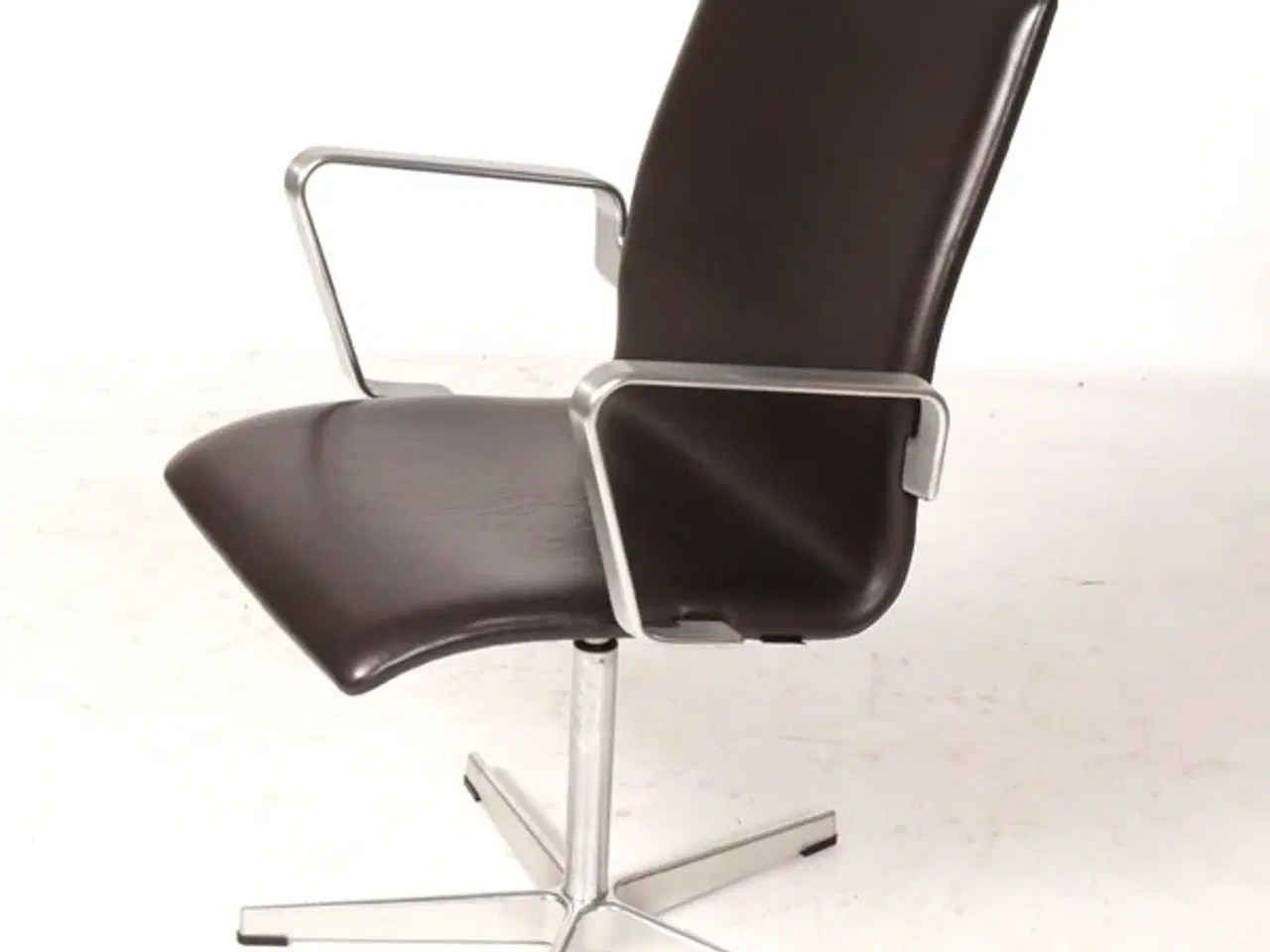 Billede 2 - Arne Jacobsen. Kontorstol 