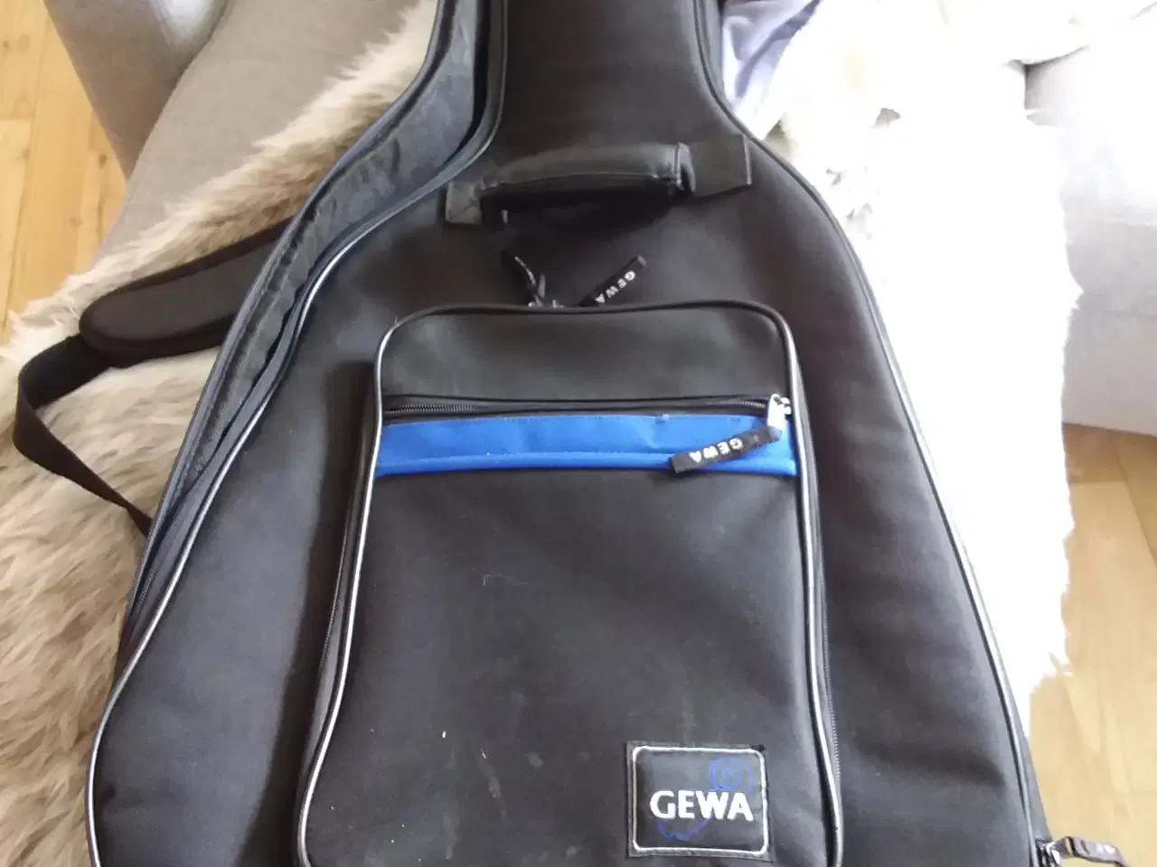 Billede 9 - Tenson Guitar med taske 