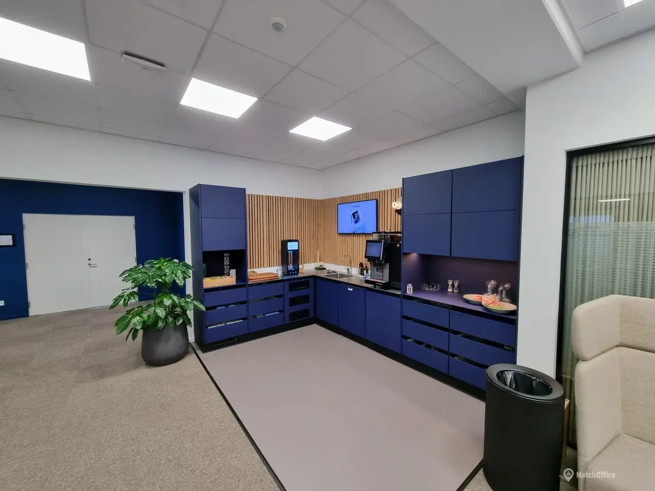 Billede 7 - Lejemål på ca. 1.000 kvm til kontor. undervisning. showroom m.m.