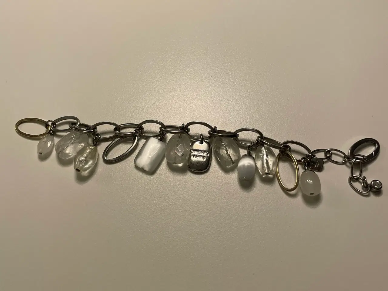 Billede 2 - Dyrberg kern halskæde og armbånd