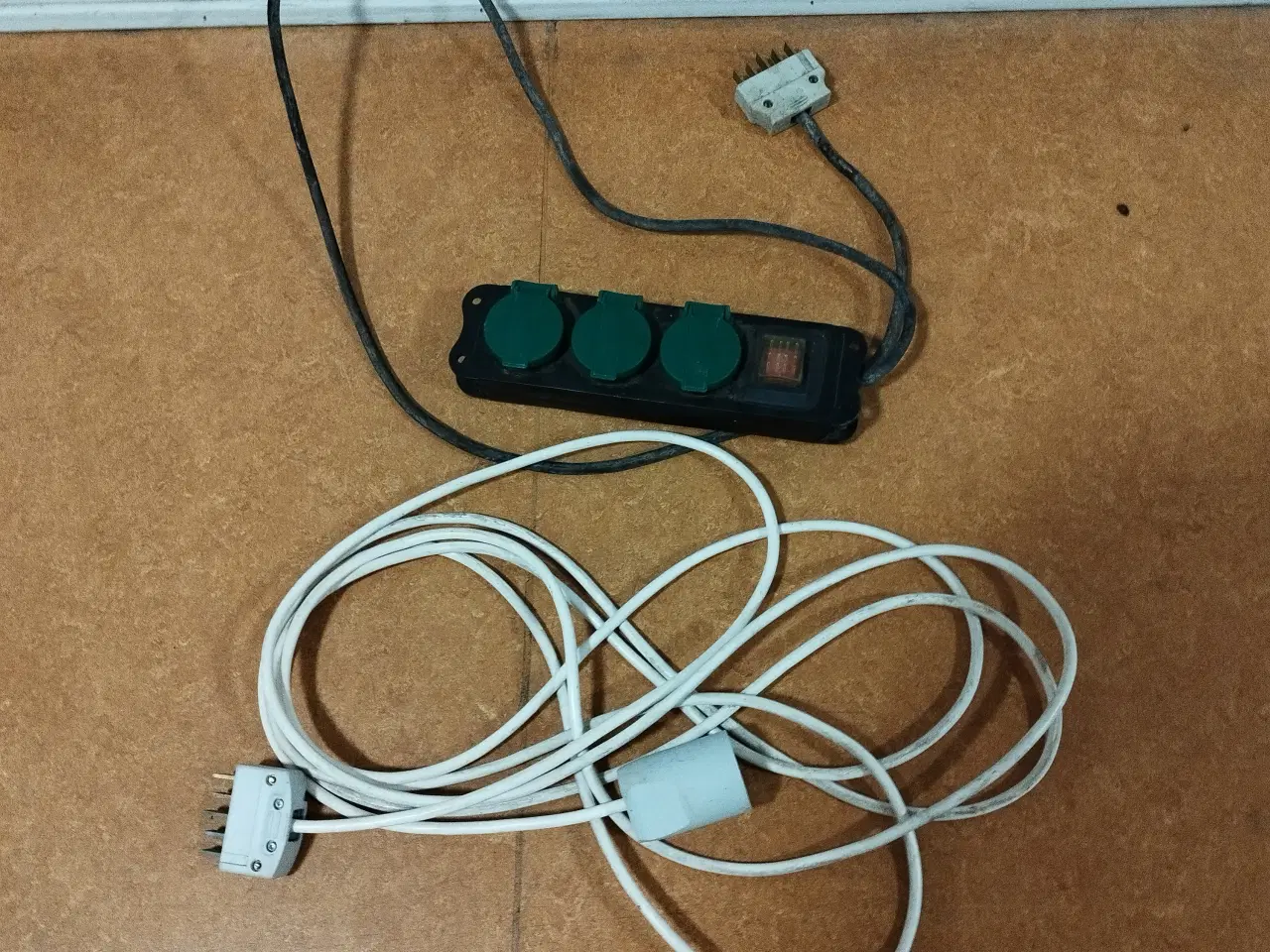 Billede 2 - Special forlængerledninger 