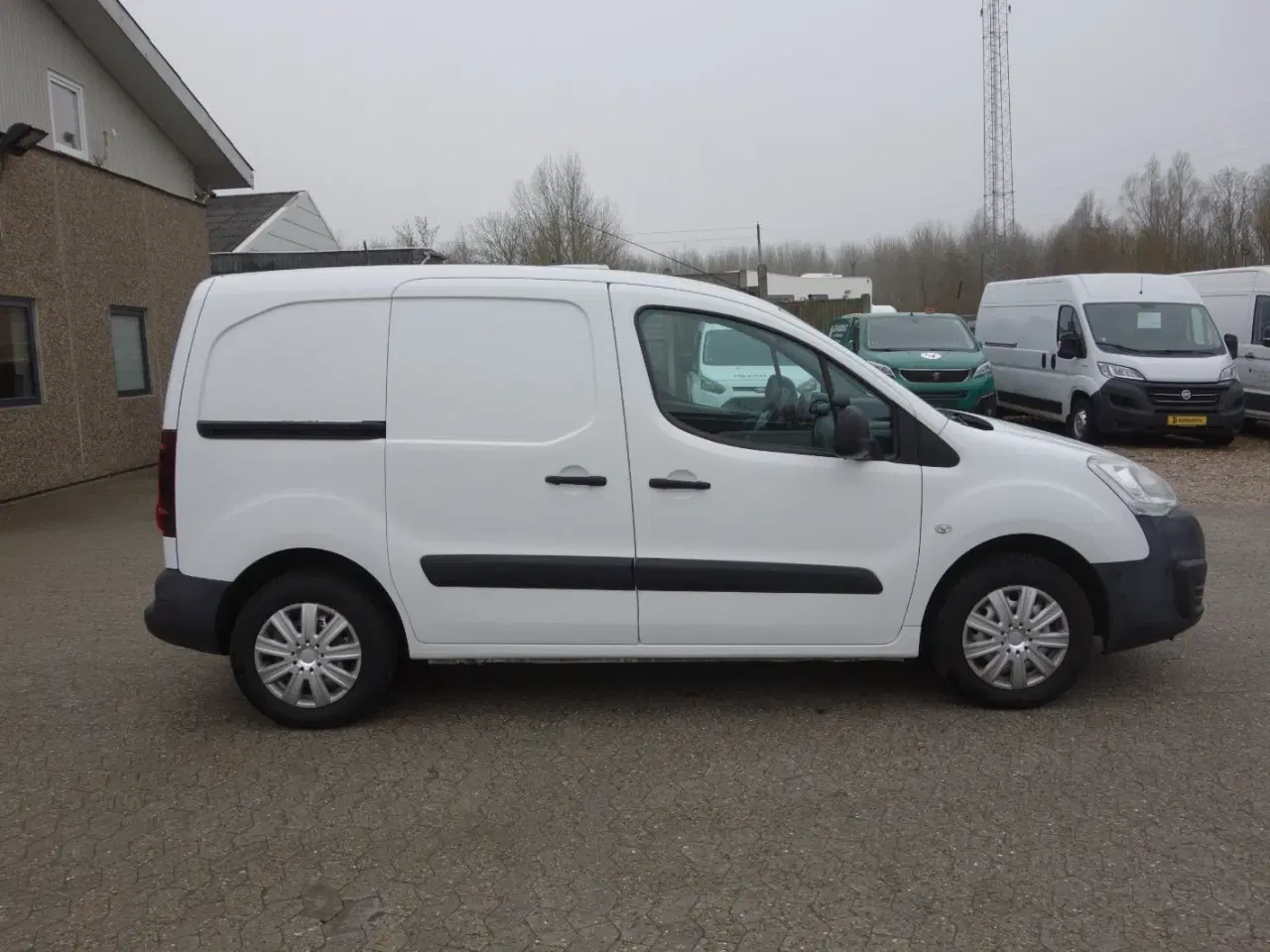 Billede 11 - Peugeot Partner 1,6 BlueHDi 100 L1 ESG Flex Van
