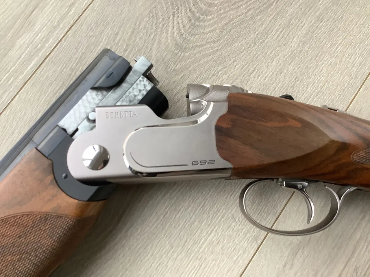 Billede 1 - Beretta 692