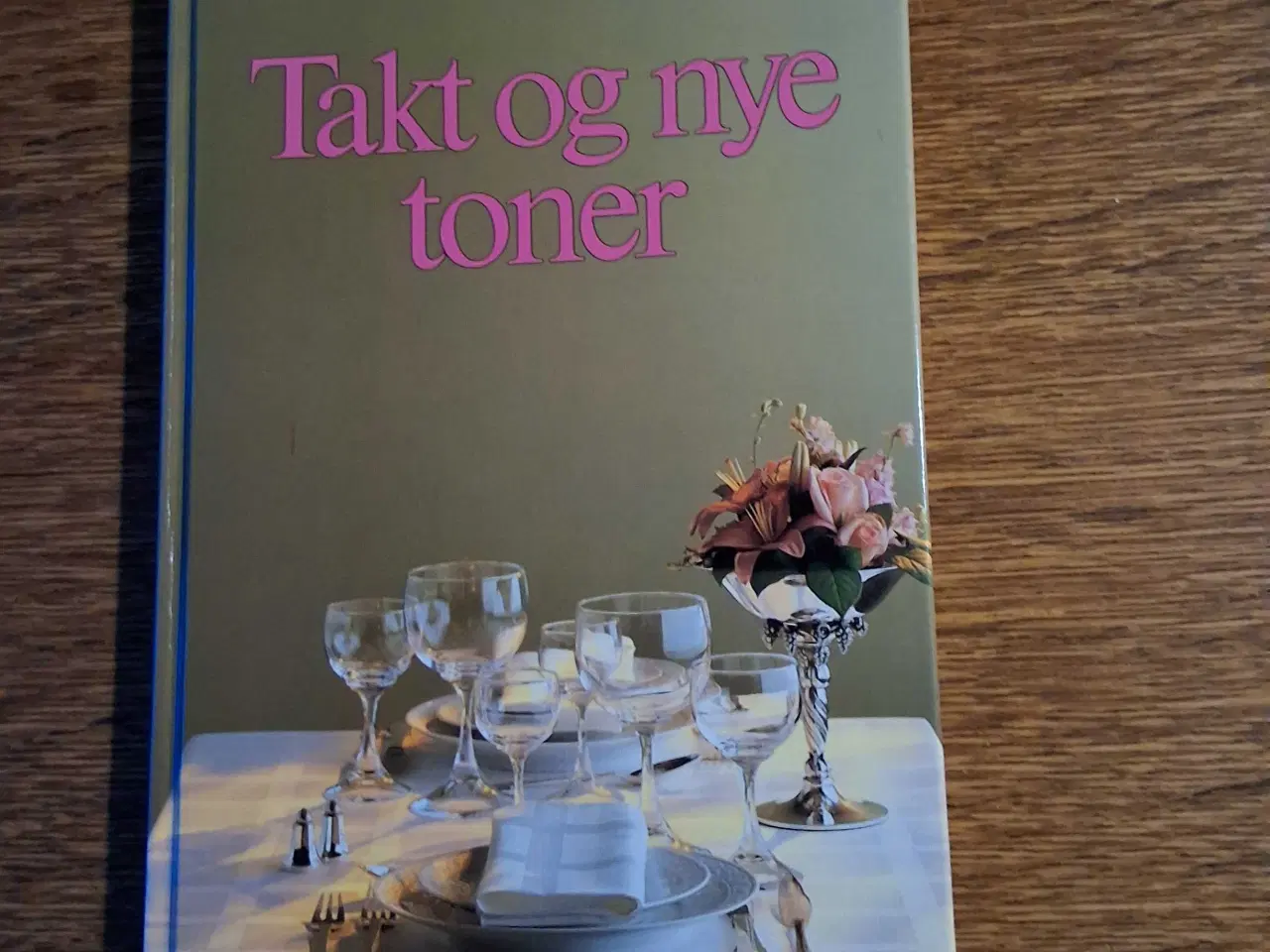 Billede 1 - Takt og nye toner,  af Inge Correll