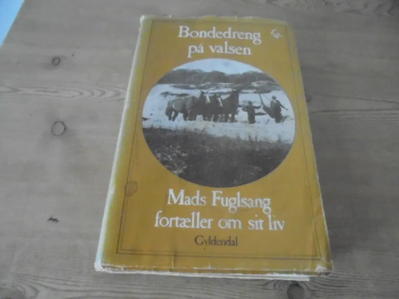 Billede 1 - Bondedreng på valsen – Mads Fuglsang fortæller om 