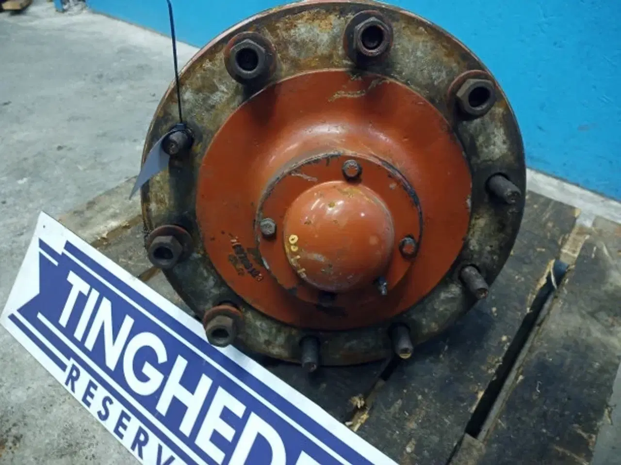 Billede 6 - Hesston 4900 Hjulnav 700112940