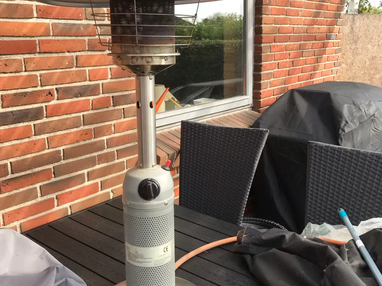 Billede 2 - Weber-grill og terressevarmer600