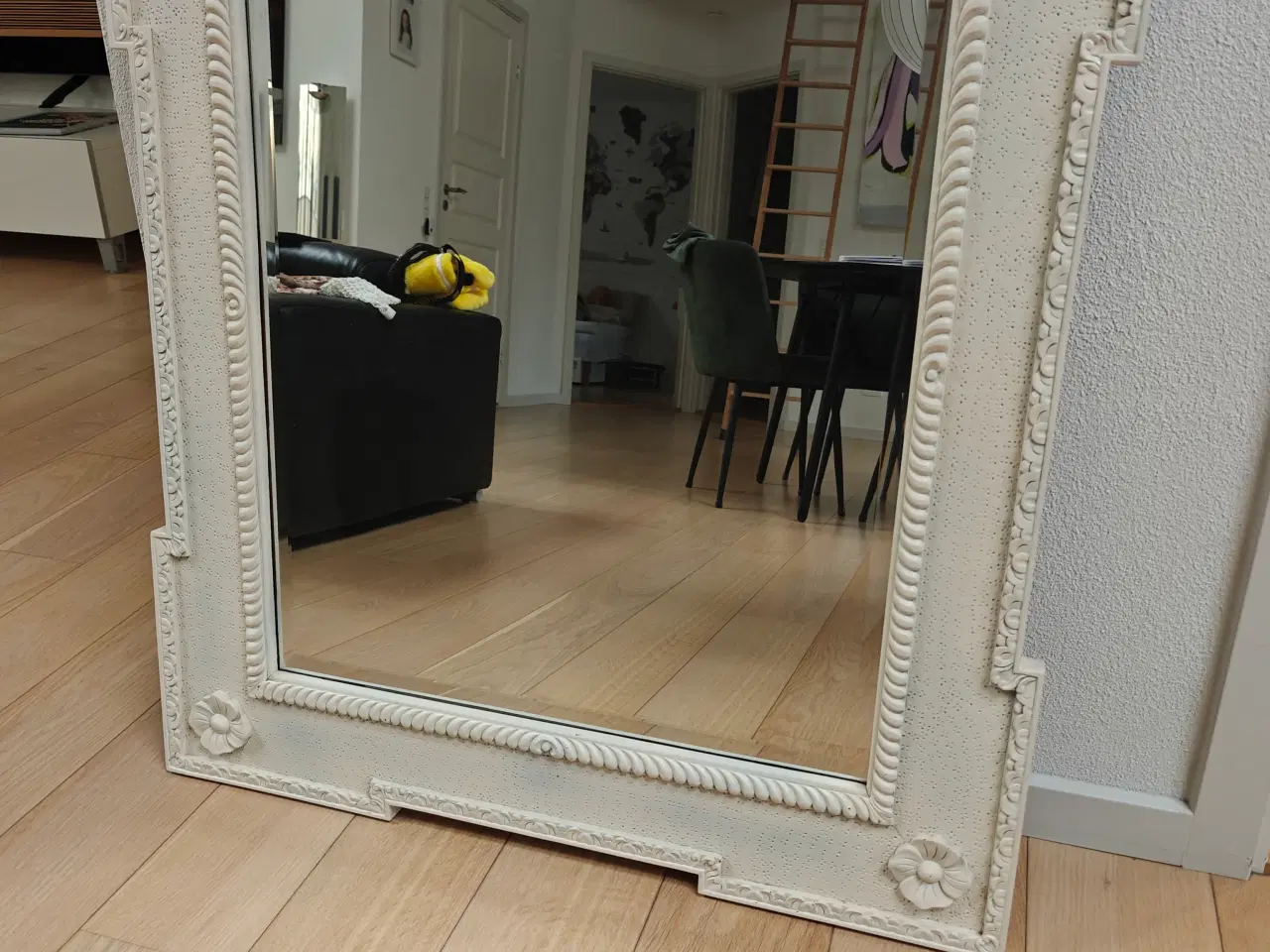 Billede 2 - Spejl i træ