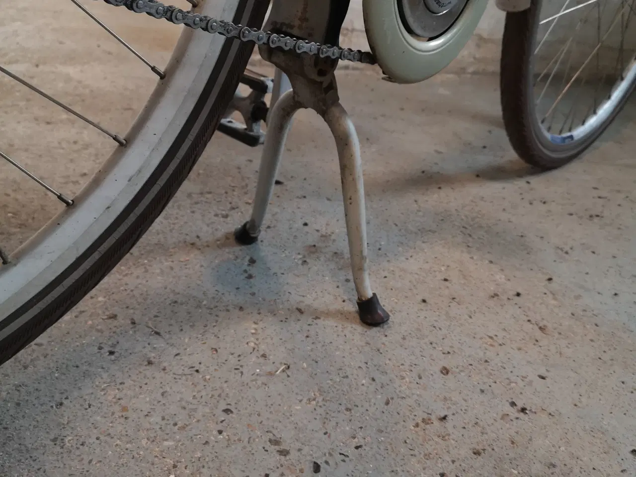 Billede 8 - Winther 28" 54 cm høje 7 gear ,ABUS-lås med én nøg