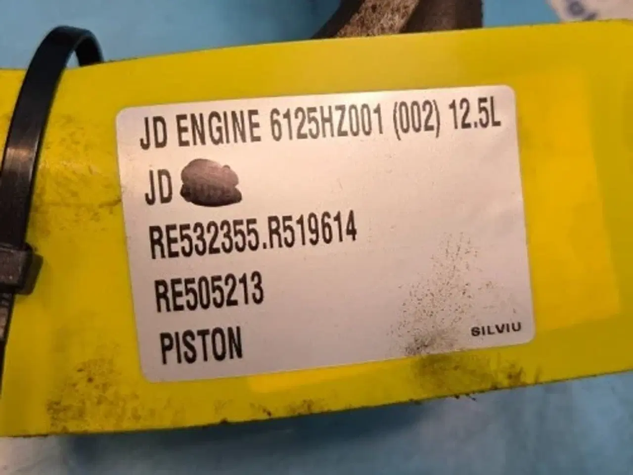 Billede 2 - John Deere 6125HZ001 Stempel RE532355