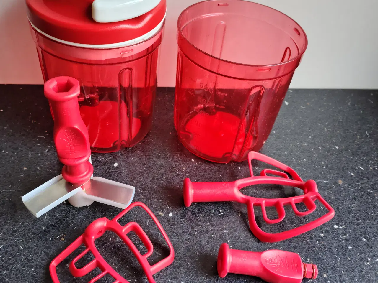 Billede 2 - SOLGT Tupperware Chopper- Hakker og pisker