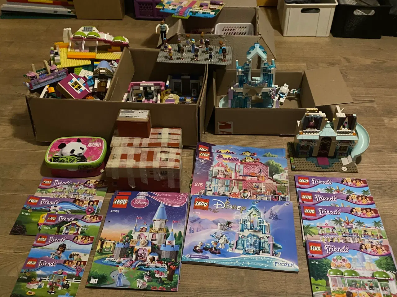 Billede 5 - Ældre pige Lego . Der skulle være det hele til at