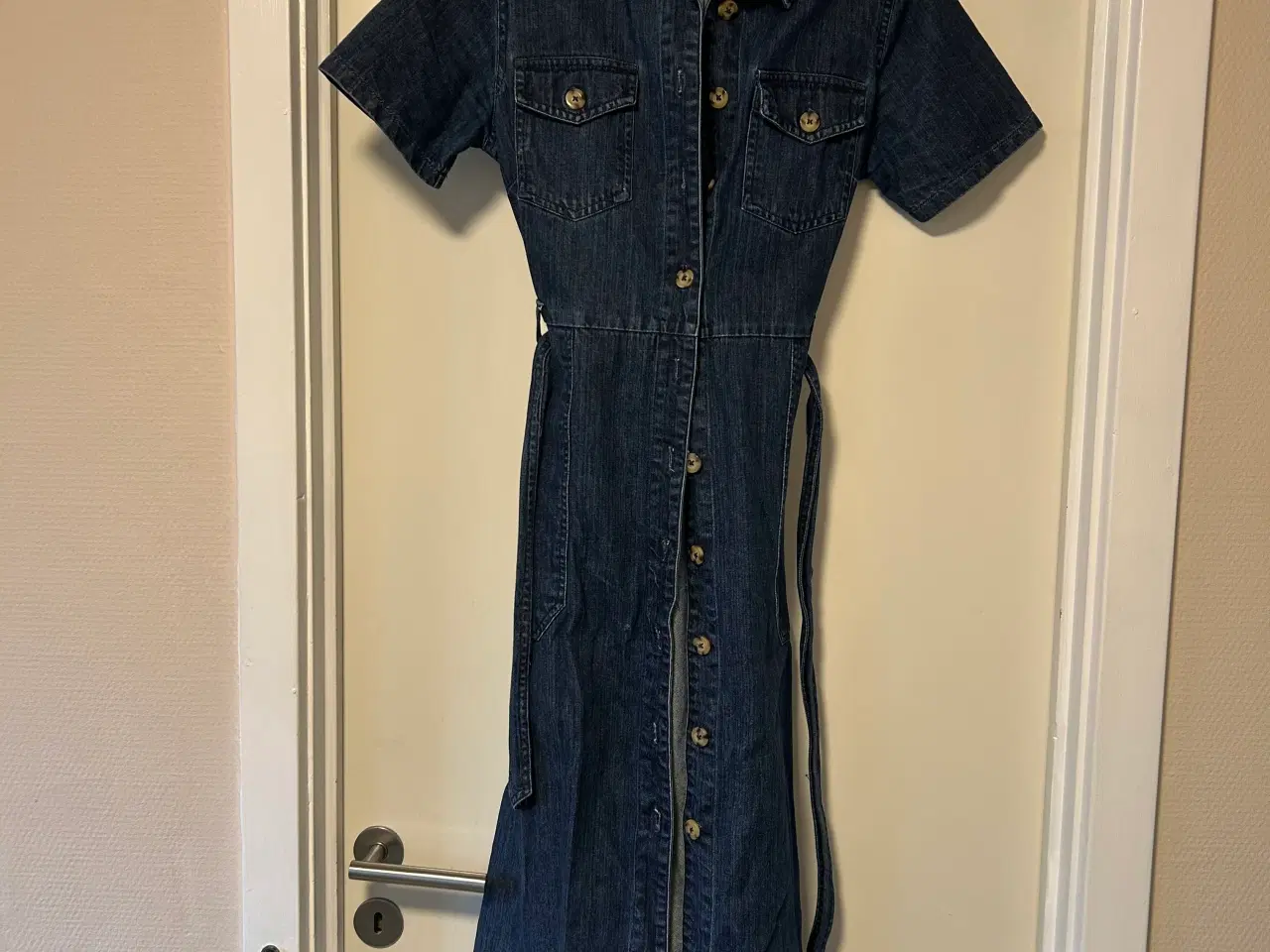 Billede 1 - Dorothy Perkins kjole 