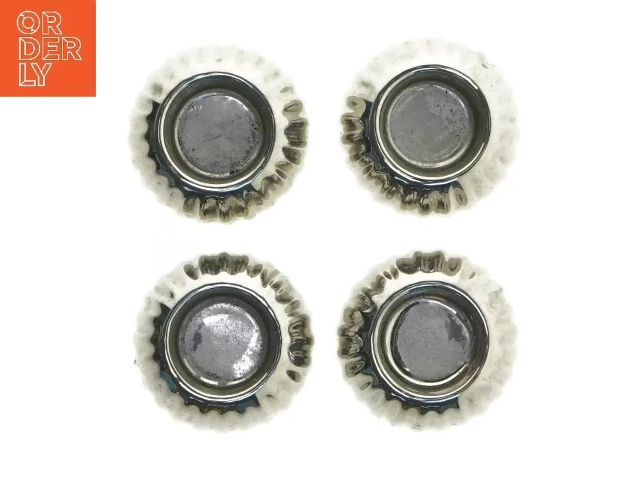 Billede 3 - Lysestager i sølvfarvet metal (str. Ø 8 cm)