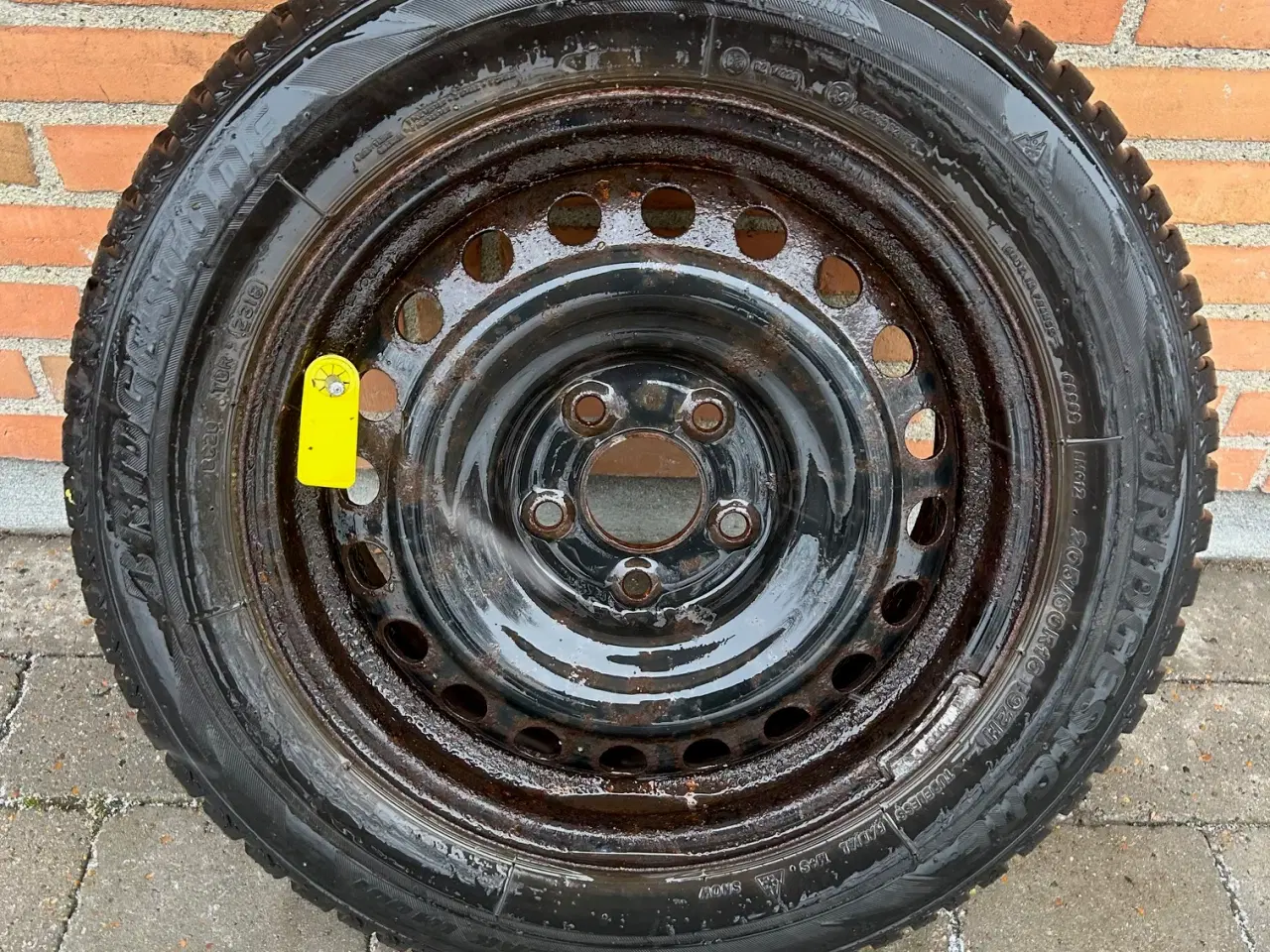 Billede 1 - Vinterdæk på stålfælge - Hyundai Kona