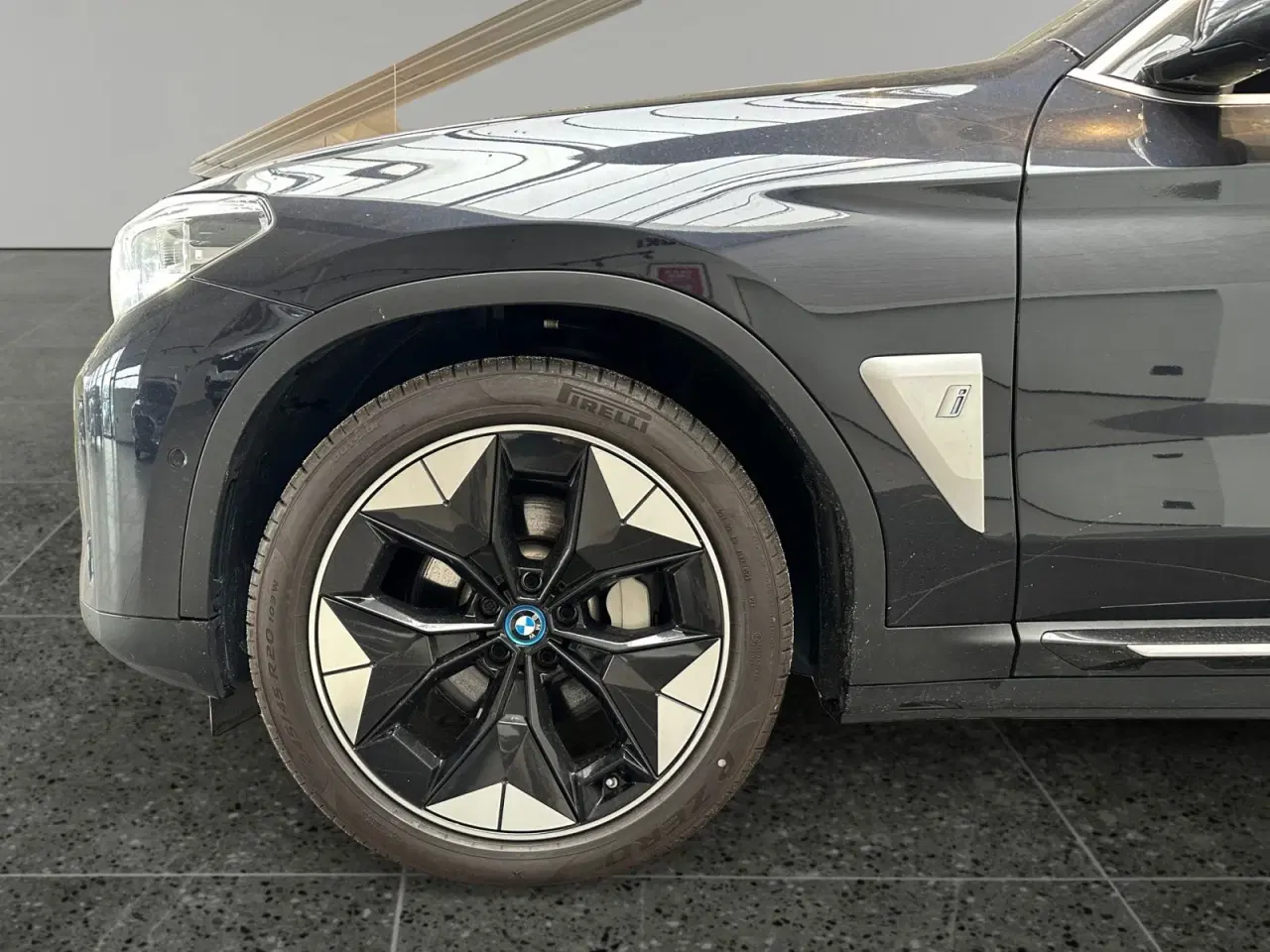 Billede 9 - BMW iX3  Charged Impressive