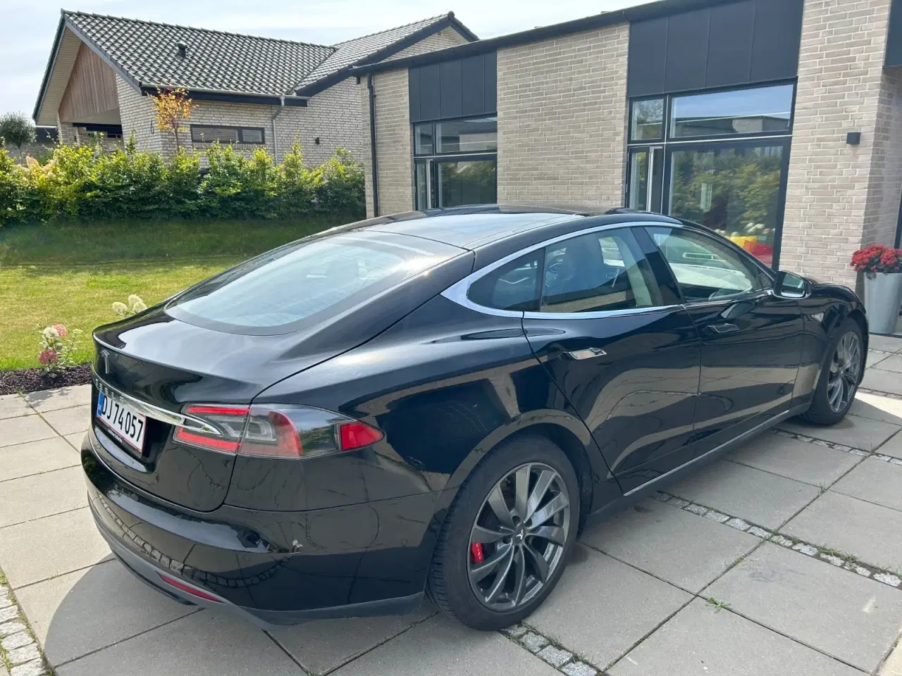 Billede 2 - Tesla Model S  85 7prs