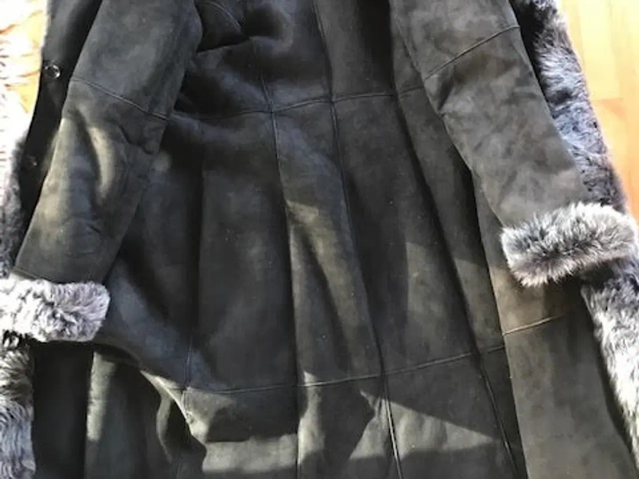 Billede 4 - Lammeskindspels