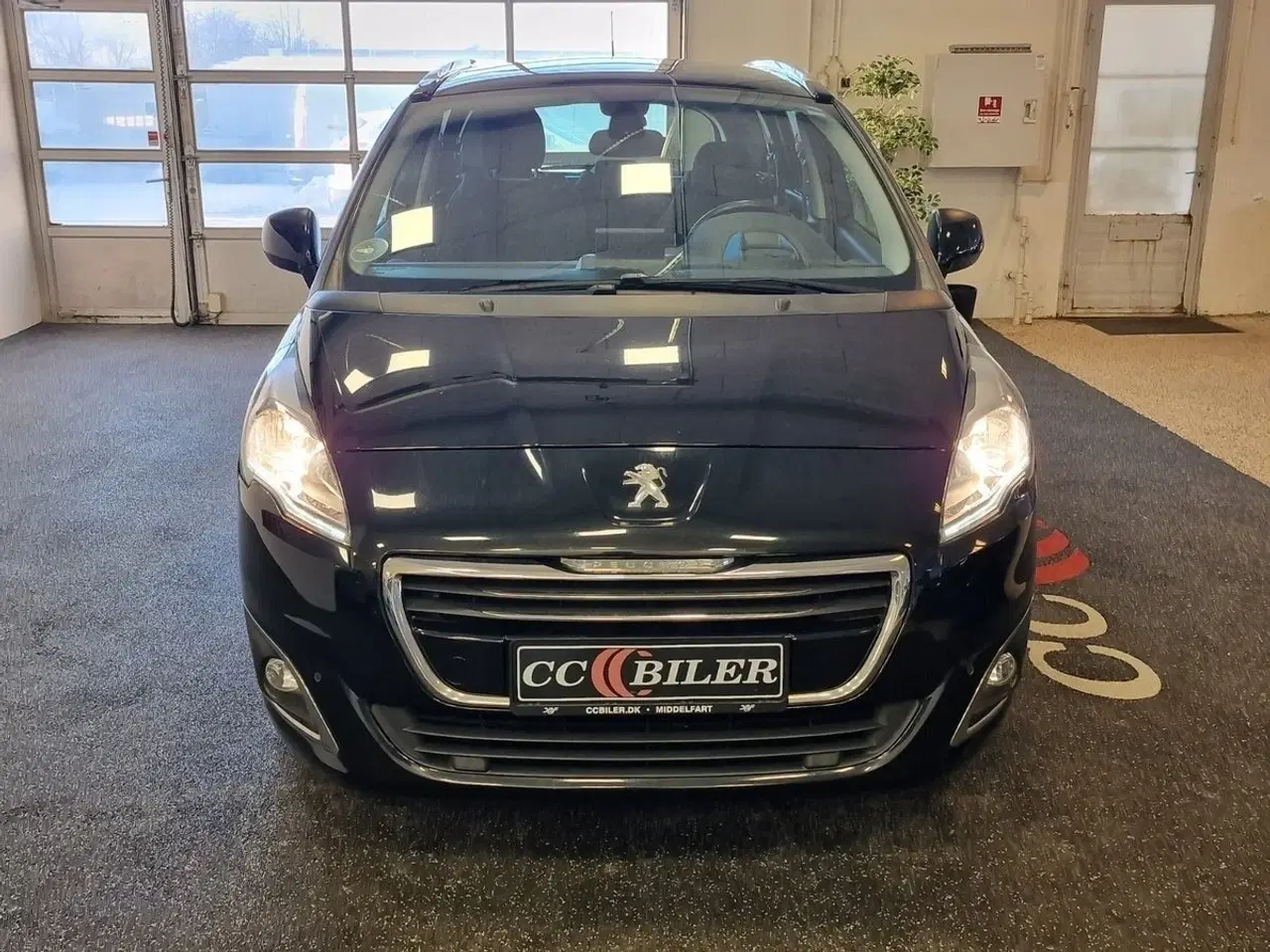 Billede 2 - Peugeot 5008 1,6 BlueHDi 120 Allure 7prs